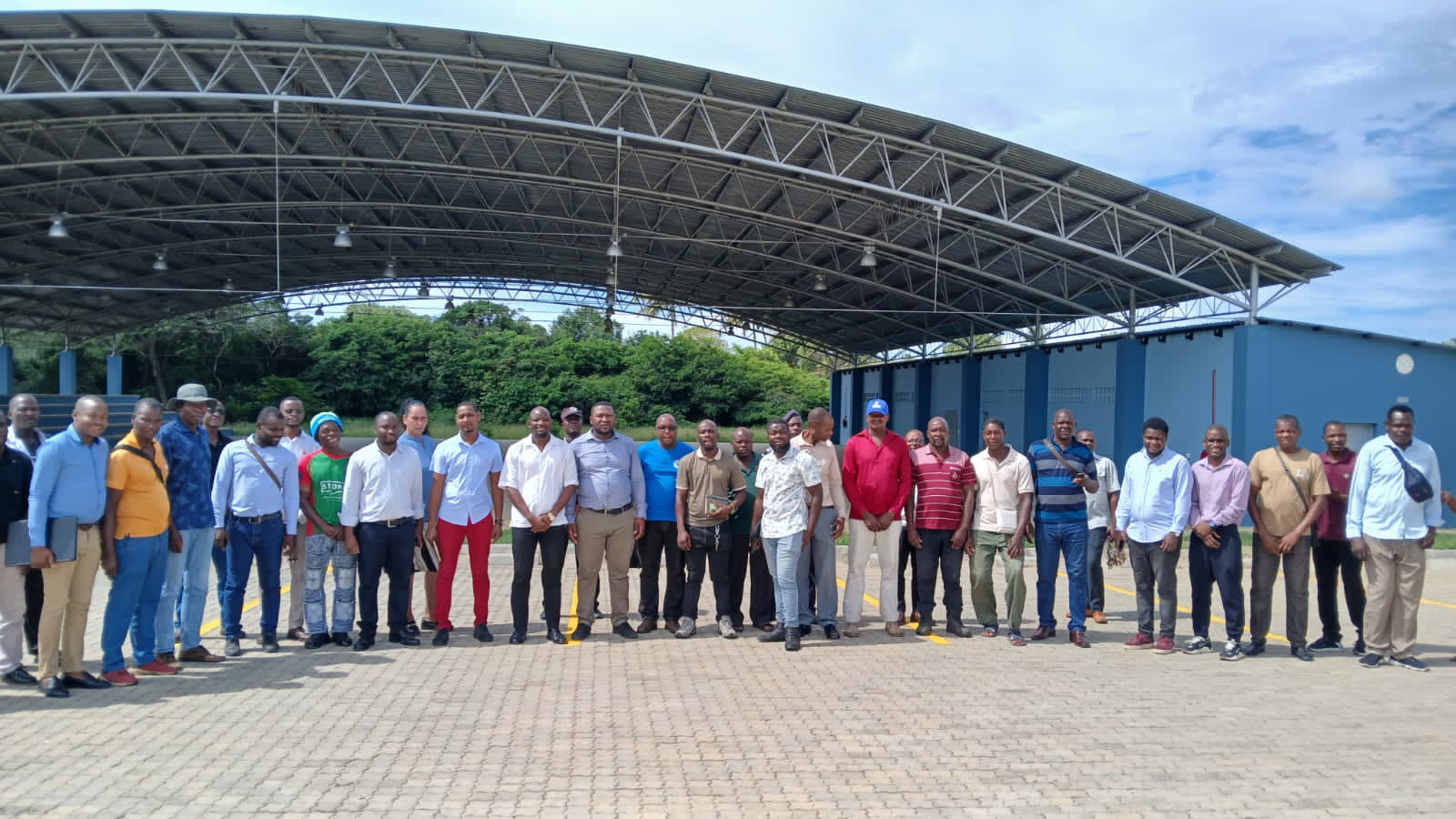 ISPQ reúne-se com Conselhos Comunitários de Pesca de Zavala